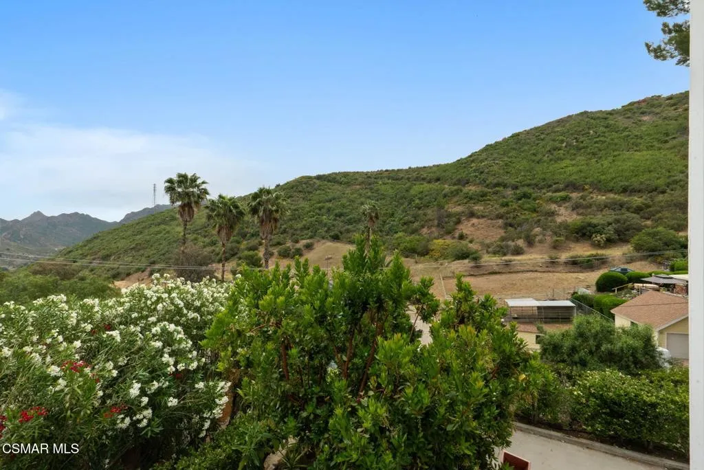1561 Lookout Drive, Agoura Hills, California 91301 home-pic-47